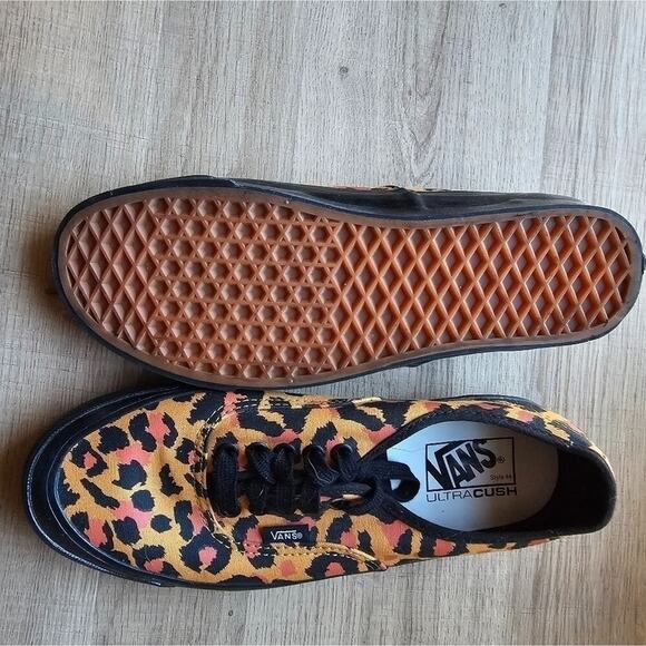 NWOT Rare Leopard Style 44 Comfort Cush Vans Y2K Elder Emo Uniform Animal Print - Picture 1 of 8